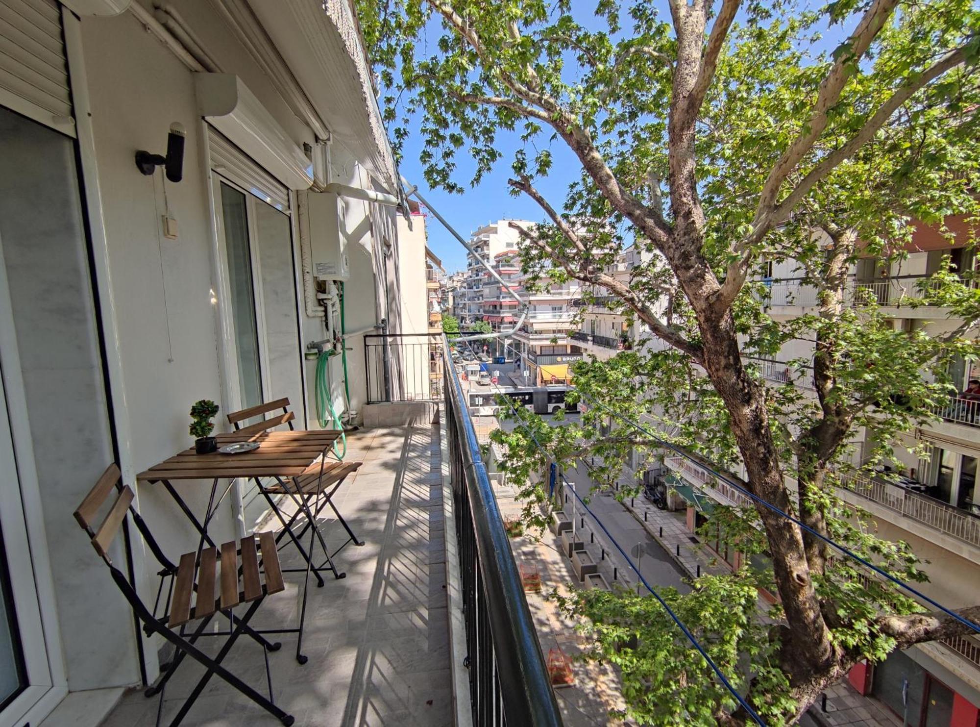Cozy City Center Apartment Thessaloniki Exterior photo